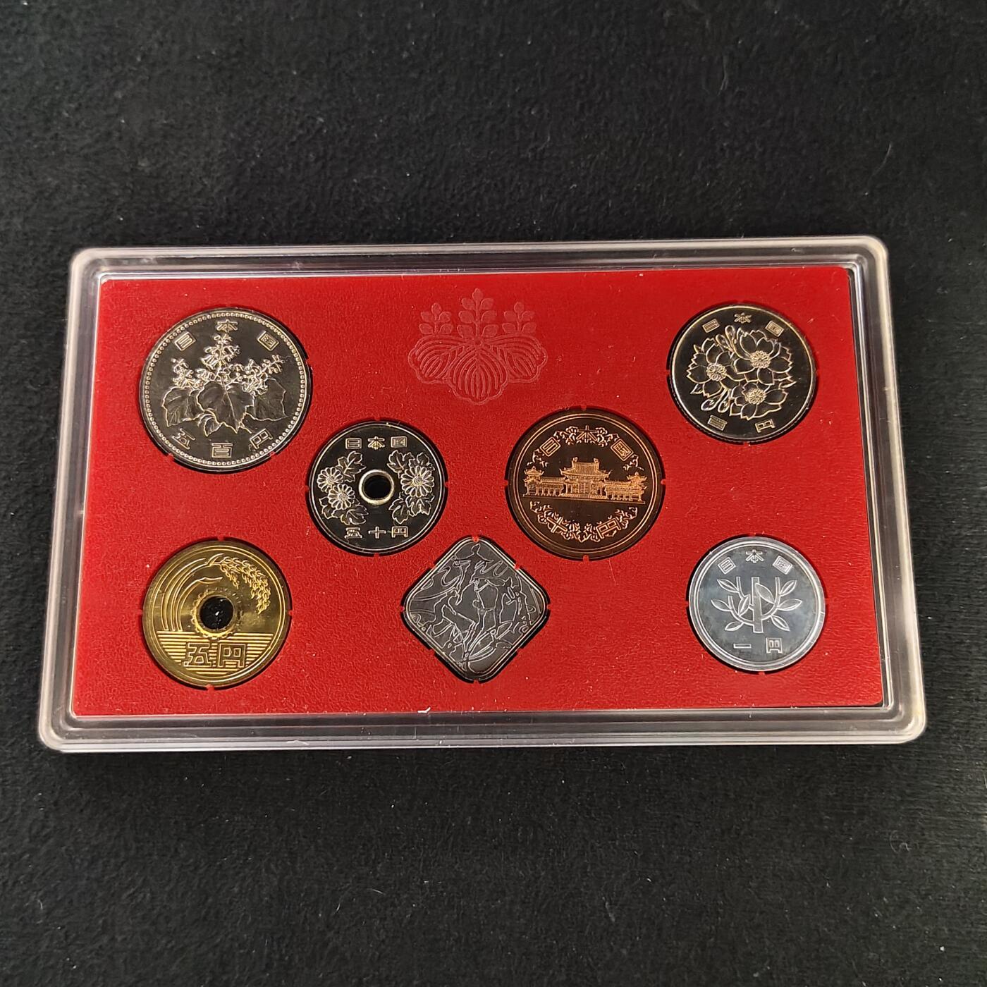 【全场包邮】纯粹捡漏拍489场（免费代拍第26场） 【少见】日本1996年东京币展主题纪念套币-鼠年年度银章（约6克）-量6000