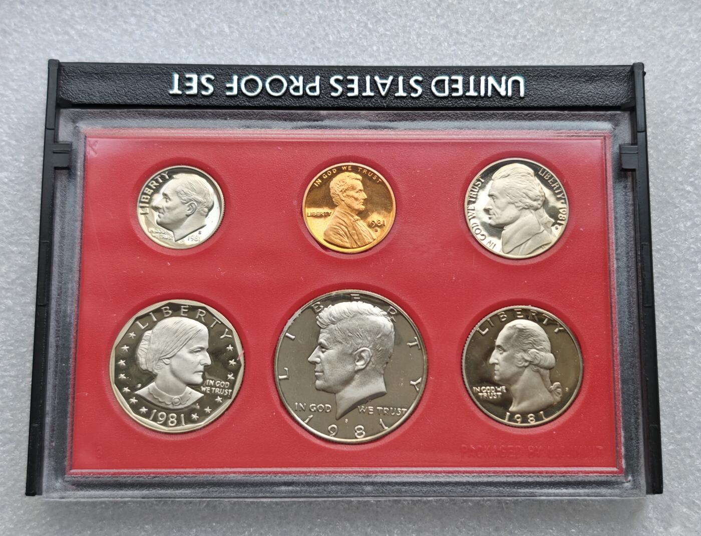 瓶子🏺第222期拍卖会  1981年美国精制套装6枚套