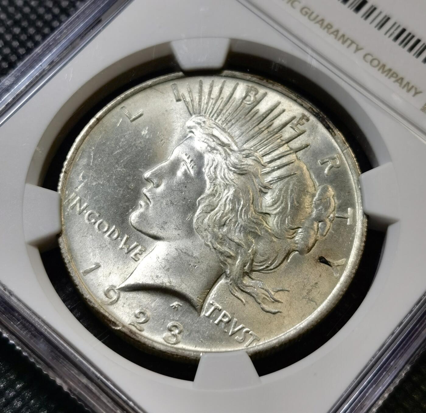 甄臻铺-世界币章拍卖（第45期）精品场拍品征集中，送拍享返佣金等优惠多多 NGC-MS63 1923年美国和平银币，光度很好，低评了，高性价比