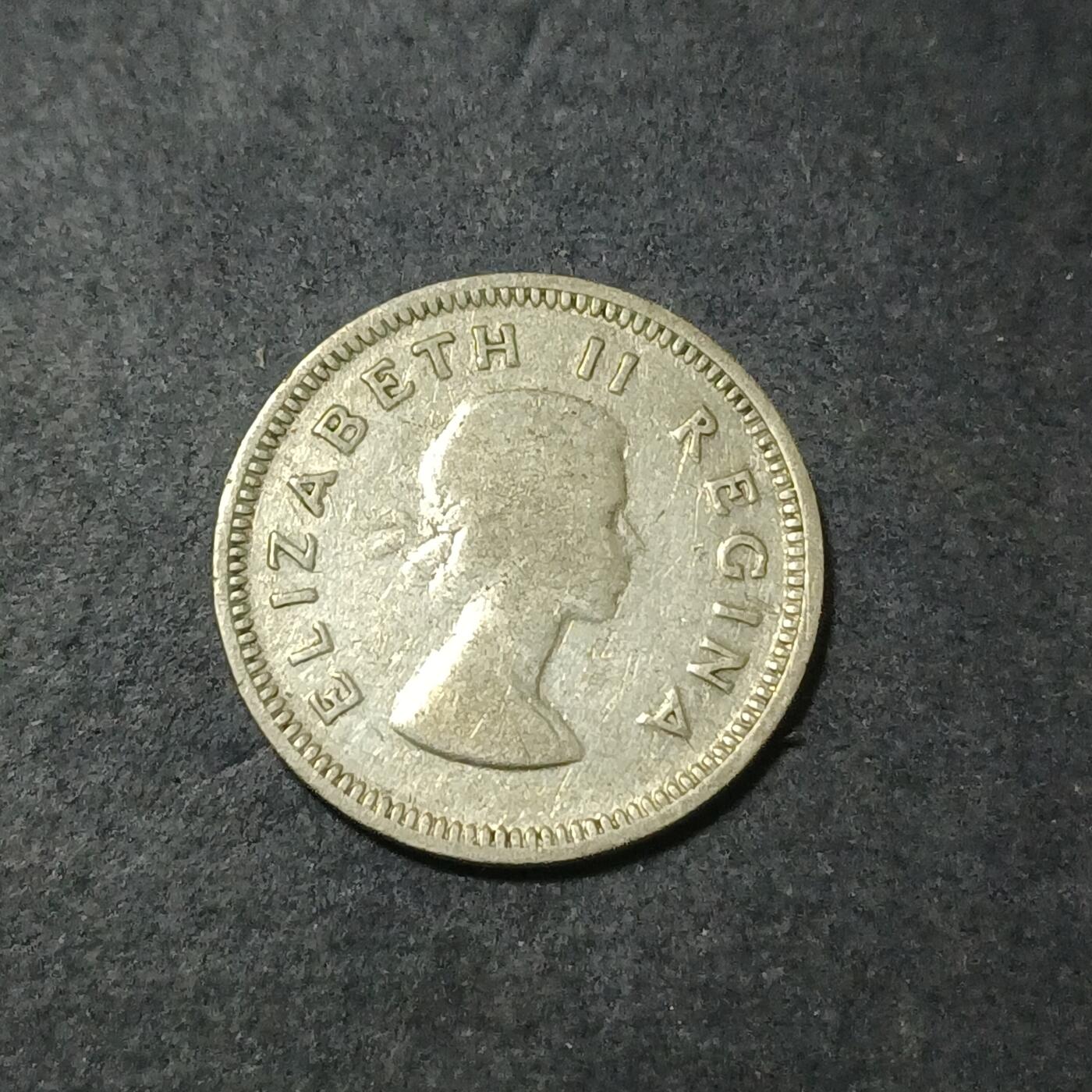 【游宝包邮场】蛇年第102期 英系国家硬币 南非-3便士银币 1953年