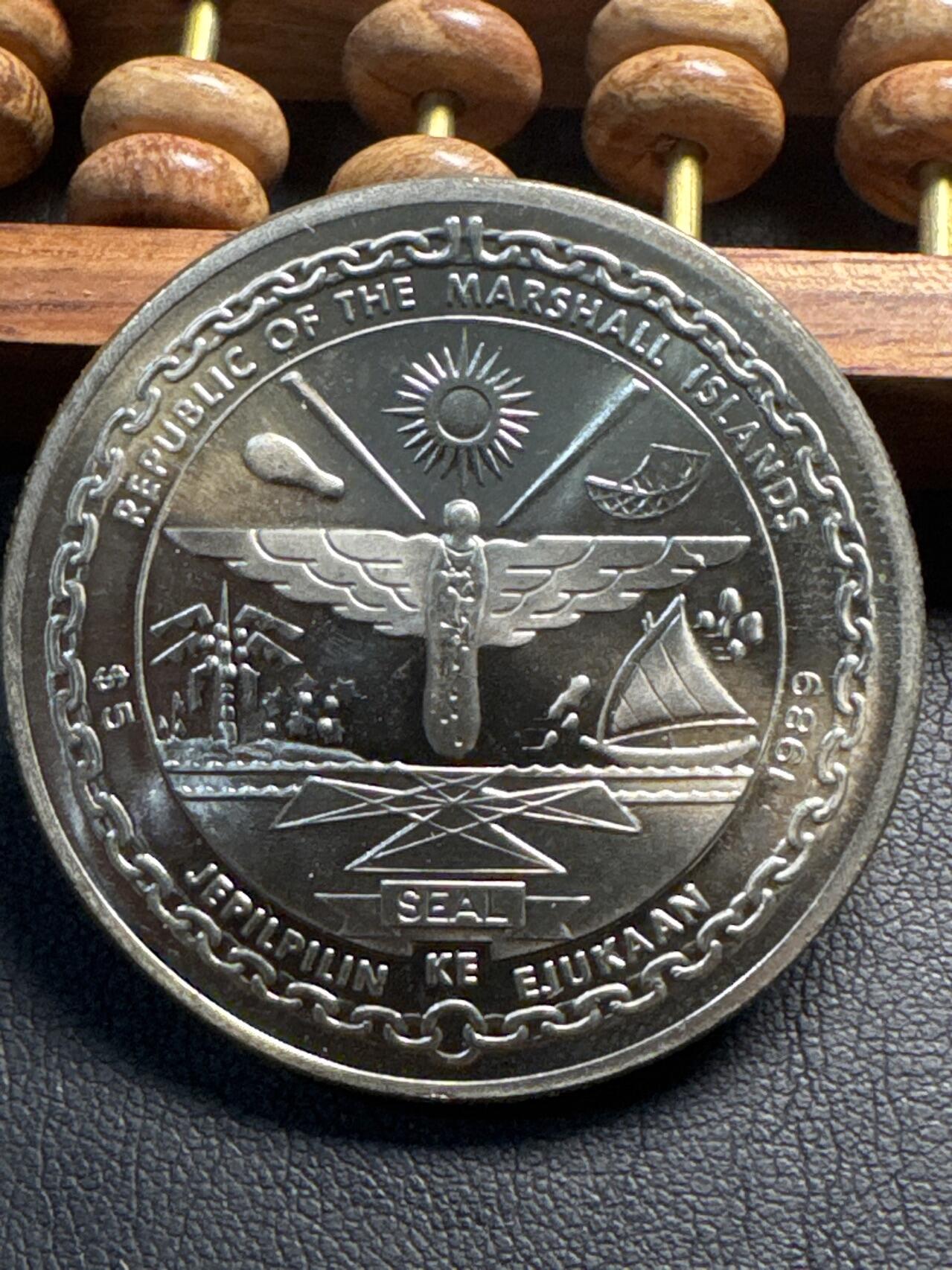 ❤️【币观天下】❤️ 第336期钱币拍卖- 2025.12.26周五晚上6点半场-长期征集拍品 胡特和公国航天员铜镍纪念币1989年