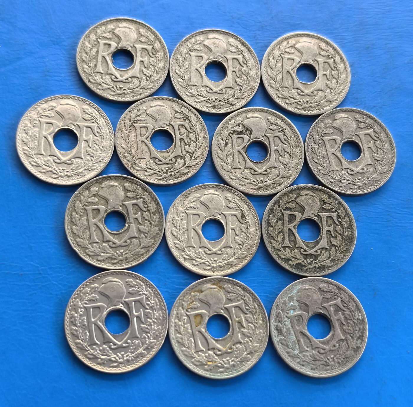 外国优质老铜币高银银币，周六九点倒数截拍，满百包邮，持续收拍 法国20年代-30年代5分13枚