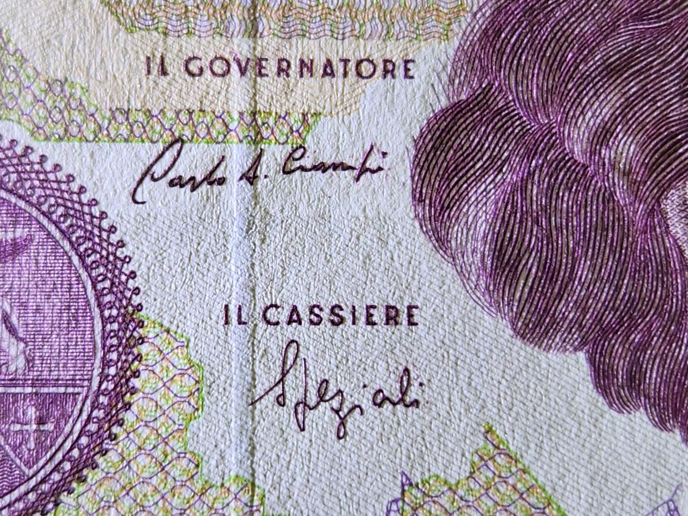 12月24号晚上8点 外国纸币自动截拍第76场