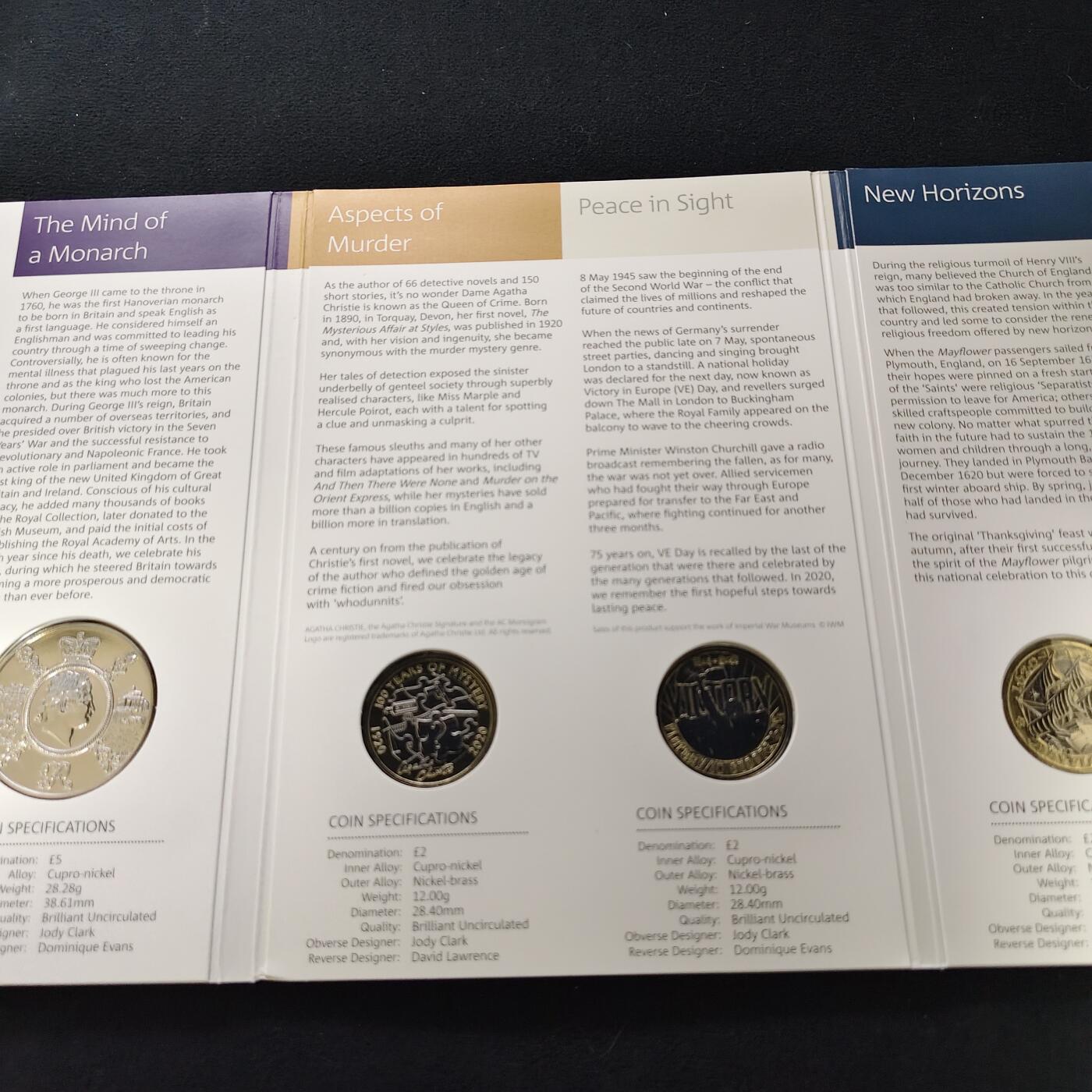 【全场包邮】纯粹捡漏拍489场（免费代拍第26场） 英国2020年官方封装套币-含盾徽版套币+5镑乔治三世逝世200周年+2镑欧洲胜利日75周年+2镑阿加莎·克里斯蒂女士第一部小说100周年+2镑五月花号400周年+50便士东京奥运会英国代表队5枚纪念币