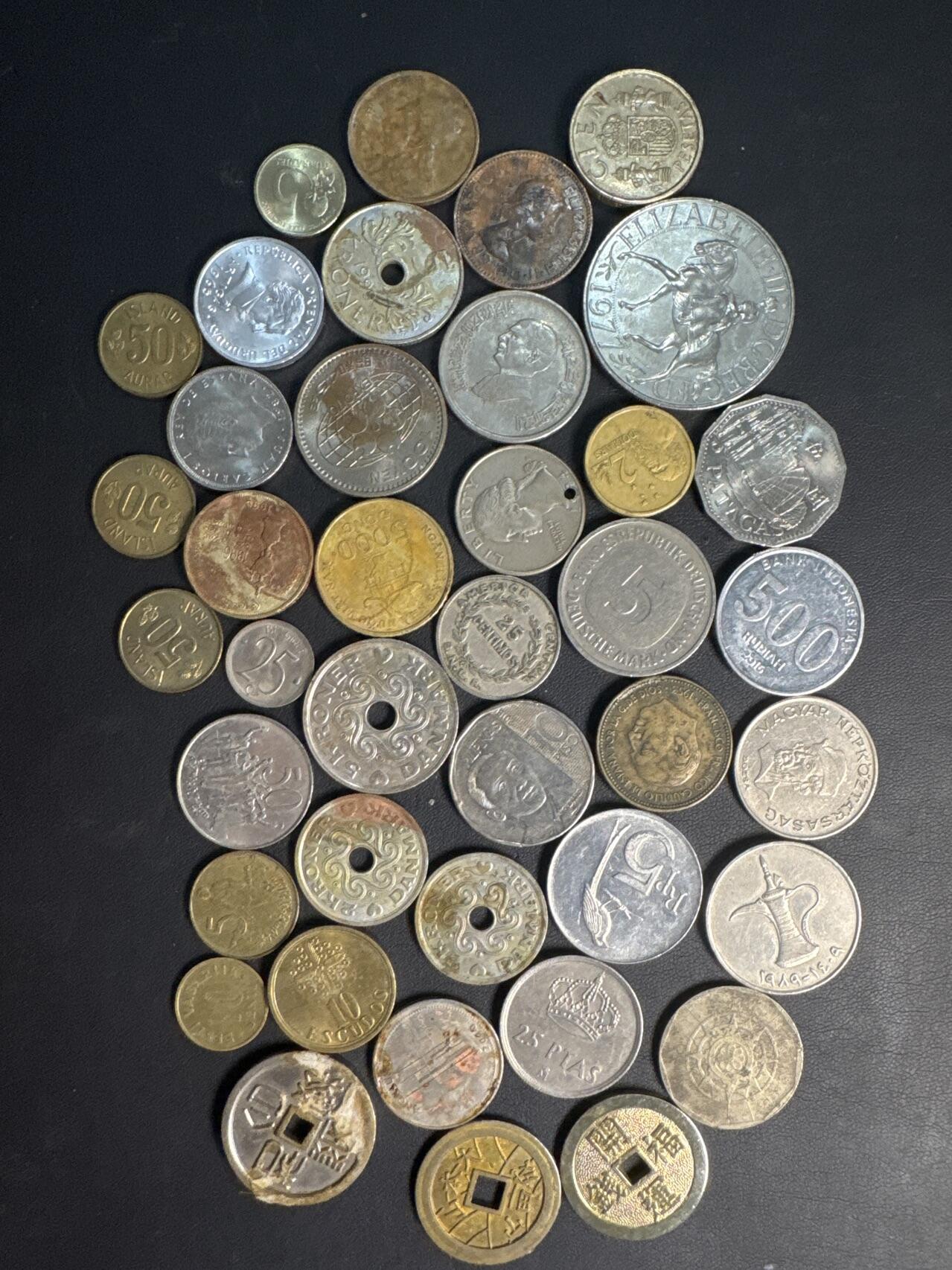 ❤️【币观天下】❤️ 第336期钱币拍卖- 2025.12.26周五晚上6点半场-长期征集拍品 散币40枚