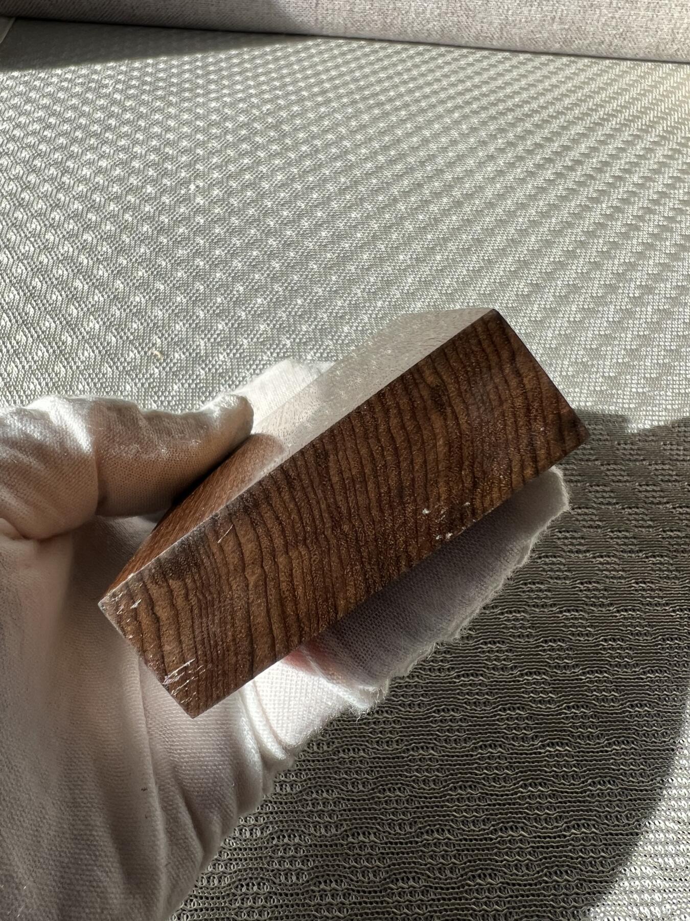 零元拍：B02金丝楠牌子，香喷喷的小金砖，金光闪闪，81/59/19.5MM