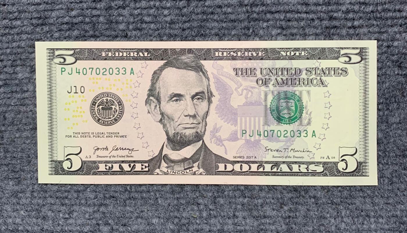 2017A年版美国5美元纸币 林肯头像 全新未流通（年份号、双喜号）