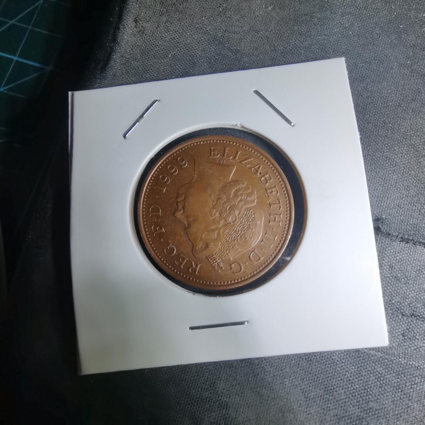 沼泽如烟--第945场 英国1999年2便士