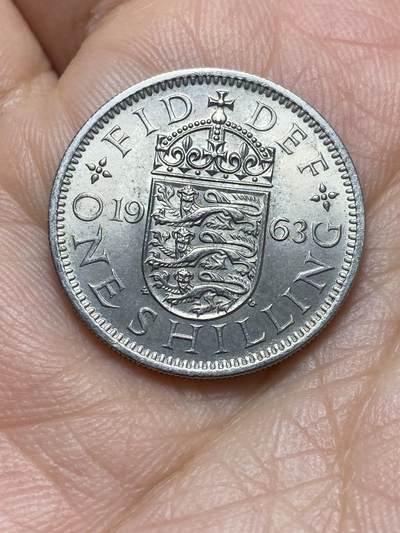2025年第一百四十场(总第一百六十六场）外国好品散币场(免佣金) - 英国🇬🇧1963年1先令(伊丽莎白二世青年桂冠第二版，英格兰盾徽版)