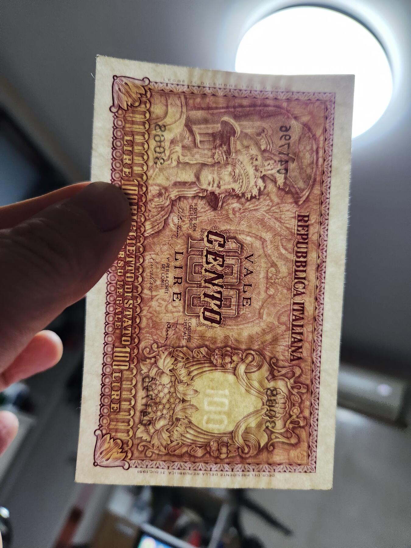 12月24号晚上8点 外国纸币自动截拍第76场