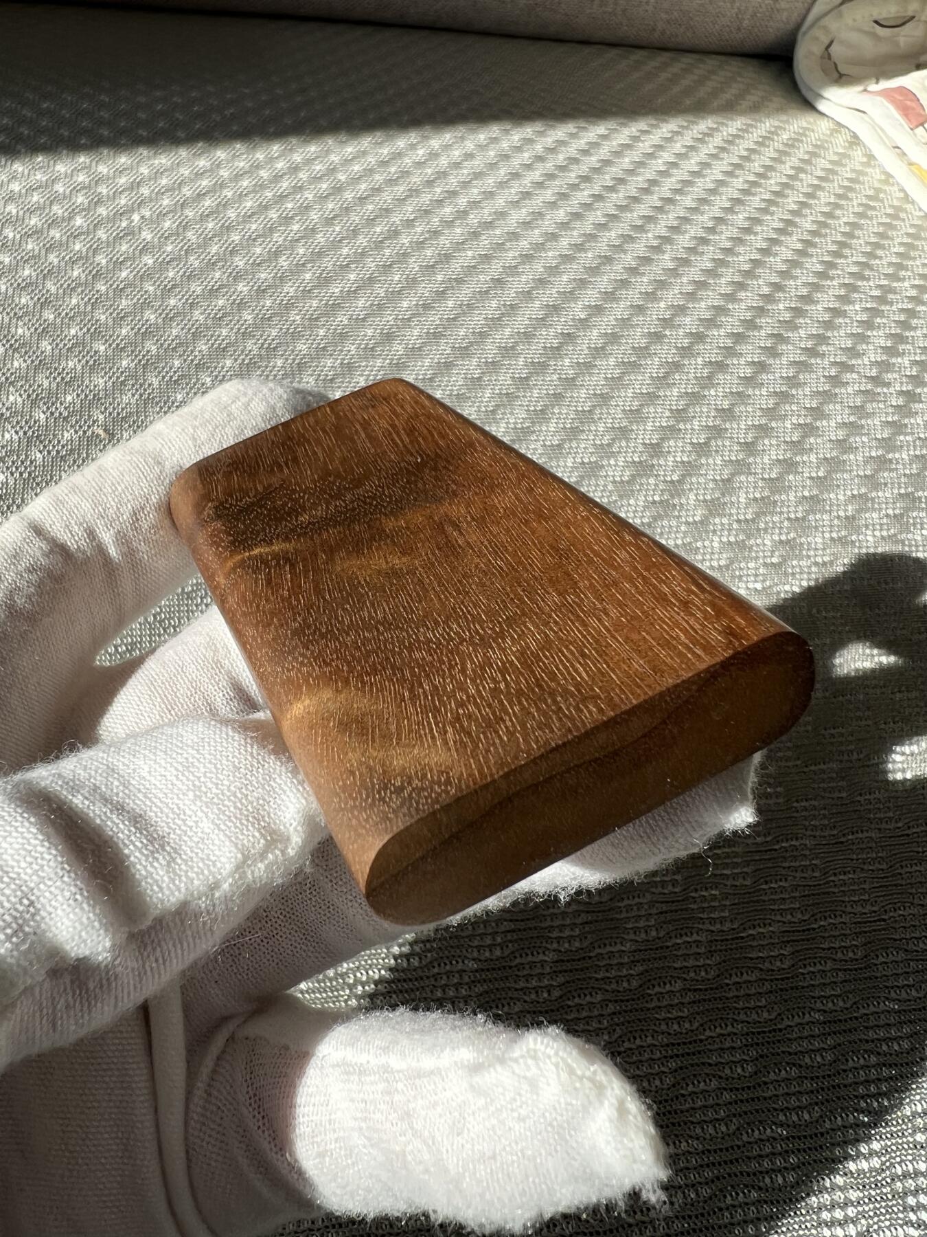 零元拍：B06金丝楠牌子，香喷喷的小金砖，金光闪闪，75/40/12MM