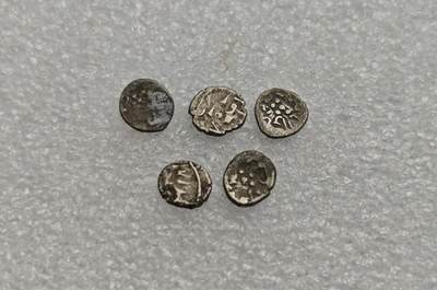 瓶子🏺第222期拍卖会 -  伊斯兰国家打制银币  5枚不同版