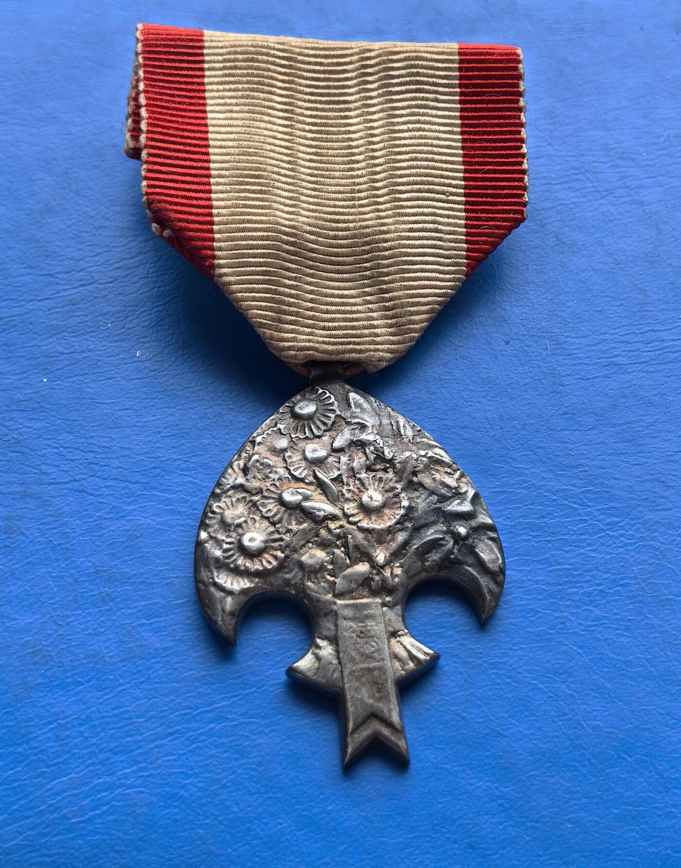 外国优质老铜币高银银币，周六九点倒数截拍，满百包邮，持续收拍