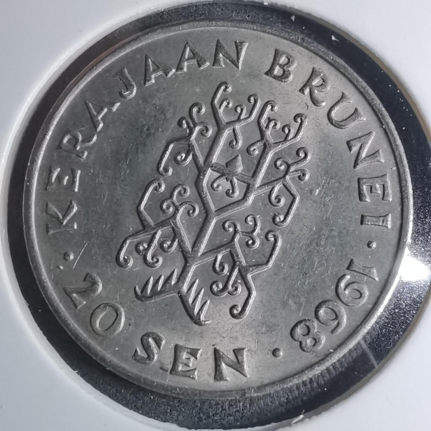 沼泽如烟--第945场 文莱1968年20分