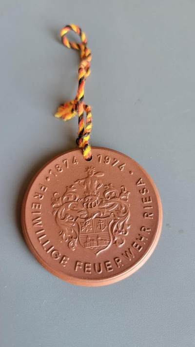 嘉宝良覃世界勋赏第20期拍卖 - 德国陶制梅森消防奖章