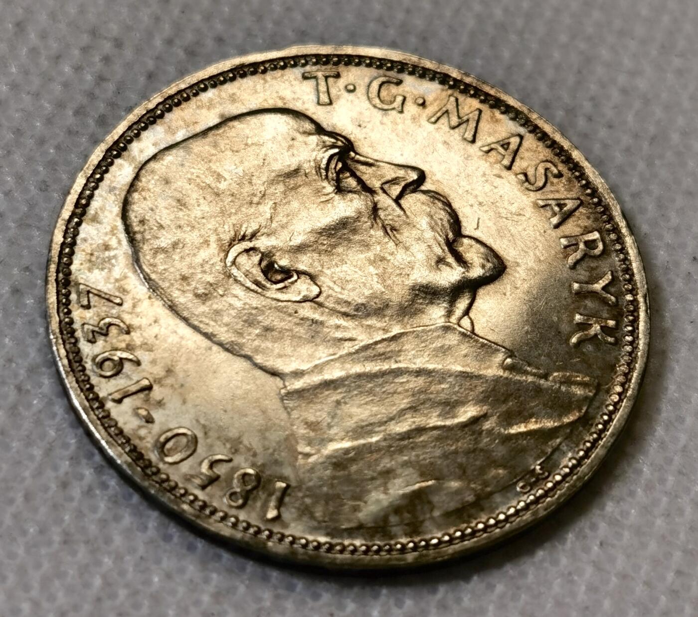 甄臻铺-世界币章拍卖（第45期）精品场拍品征集中，送拍享返佣金等优惠多多 捷克斯洛伐克1937年20克朗纪念银币 12克 700银 纯银价130