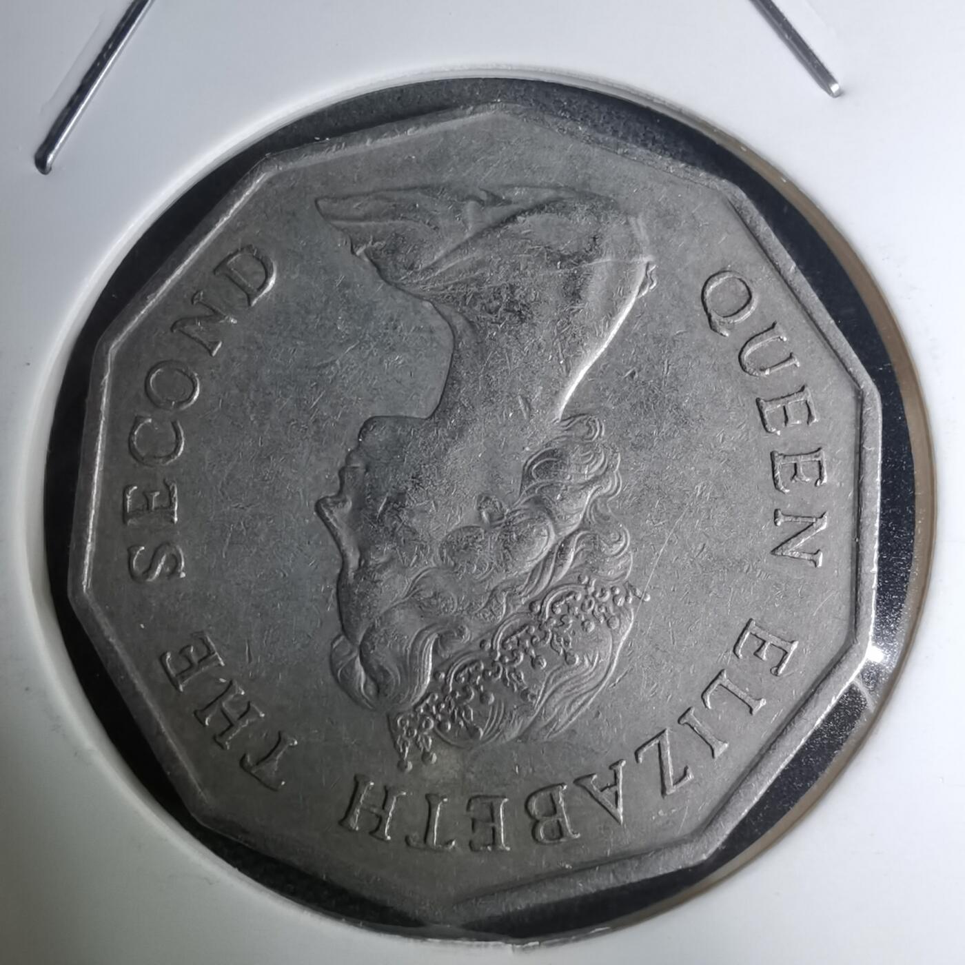 沼泽如烟--第945场 香港1976年多边五元