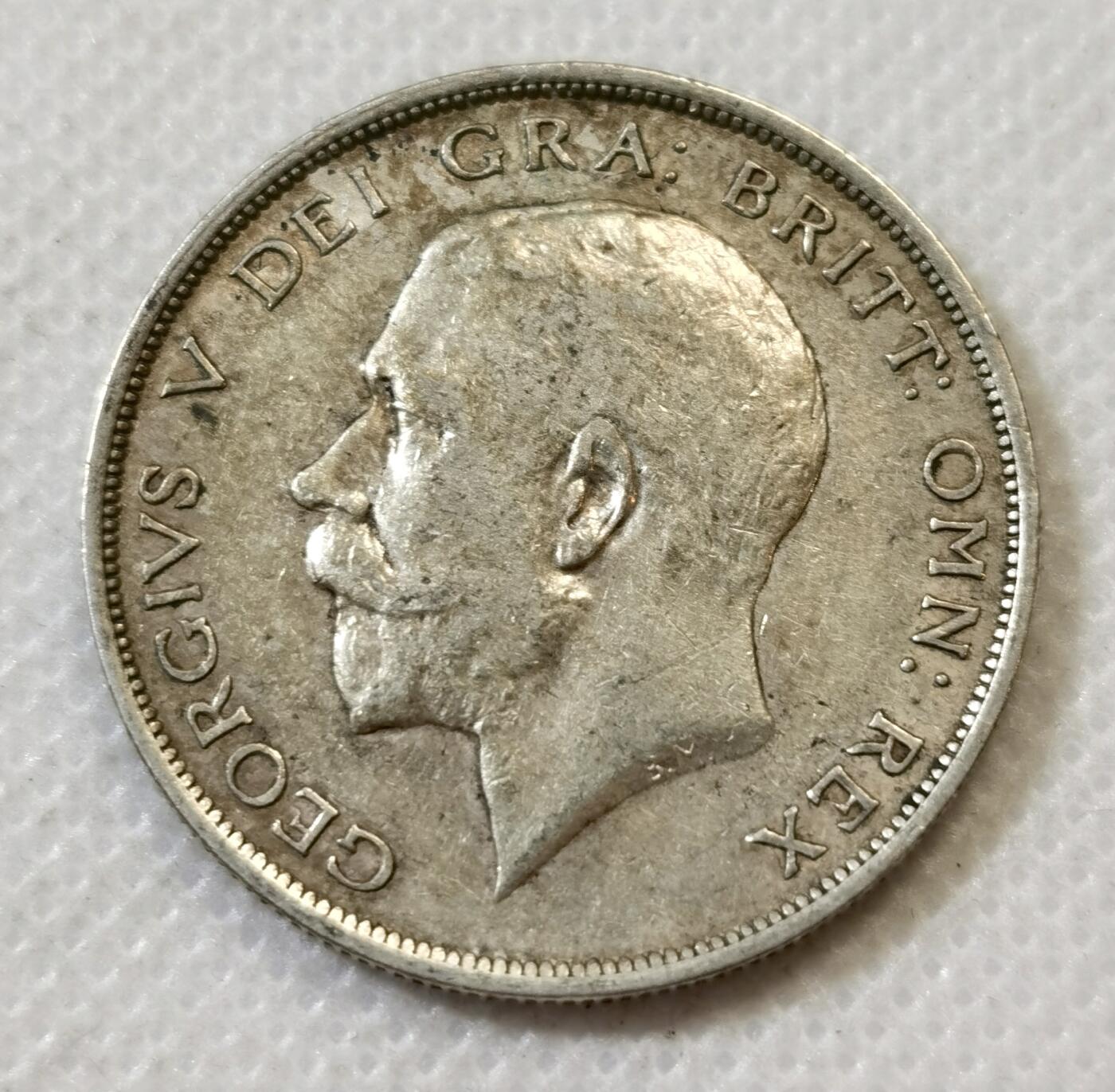 甄臻铺-世界币章拍卖（第45期）精品场拍品征集中，送拍享返佣金等优惠多多