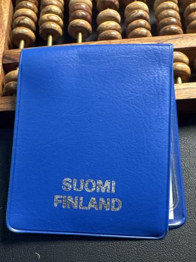 ❤️【币观天下】❤️ 第336期钱币拍卖- 2025.12.26周五晚上6点半场-长期征集拍品 - 稀少 芬兰早期原包装带证书1983年世界田径锦标赛纪念银币21.8克