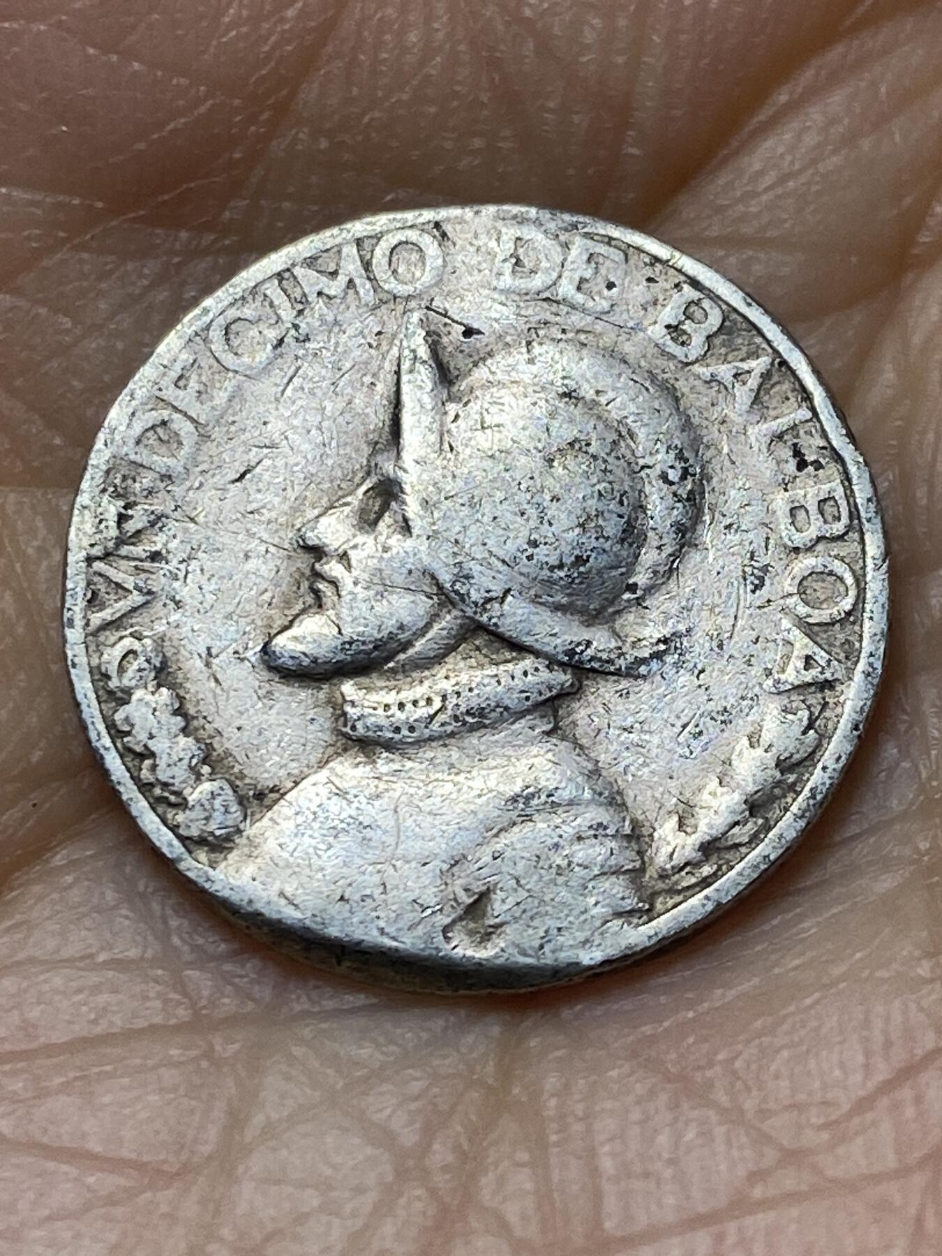 2025年第一百四十场(总第一百六十六场）外国好品散币场(免佣金) 巴拿马🇵🇦1933年1/10巴波亚(第一版，900高银)