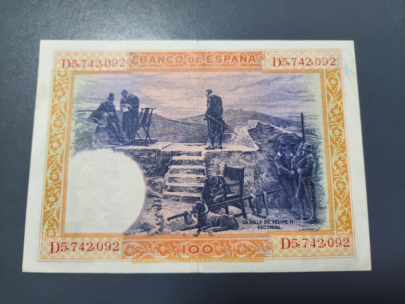 12月24号晚上8点 外国纸币自动截拍第76场 西班牙1925年版100比塞塔 纸币 美品