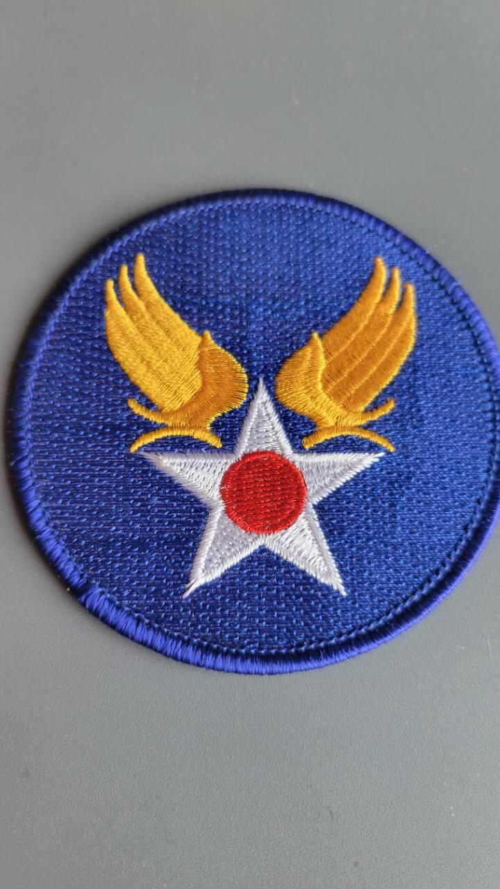 嘉宝良覃世界勋赏第20期拍卖 美国航空队臂章