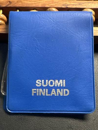 ❤️【币观天下】❤️ 第336期钱币拍卖- 2025.12.26周五晚上6点半场-长期征集拍品 - 稀少 芬兰早期原包装带证书1982年世界冰球锦标赛纪念银币23.1克