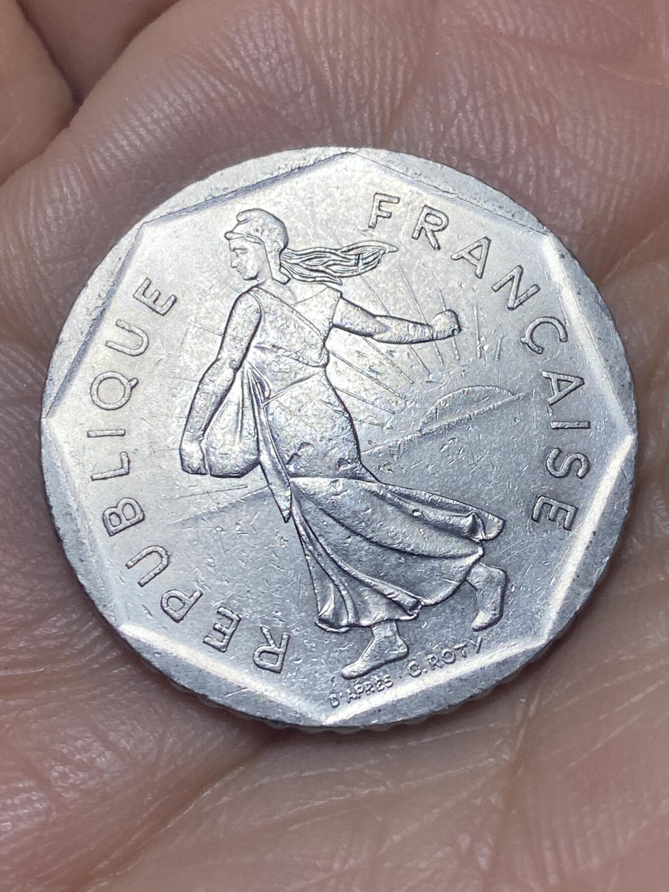 2025年第一百四十场(总第一百六十六场）外国好品散币场(免佣金)