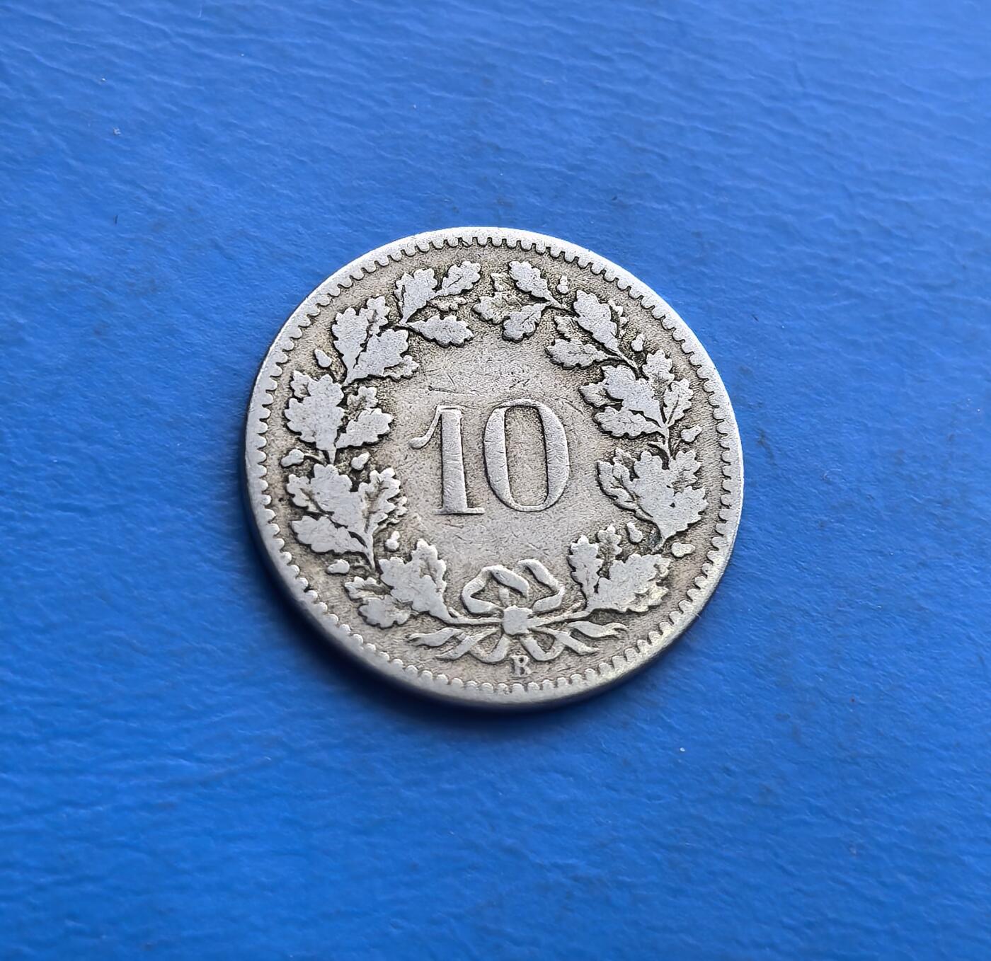 外国优质老铜币高银银币，周六九点倒数截拍，满百包邮，持续收拍 瑞士1885 年10 分，正面赫尔维蒂亚女神（瑞士象征），背面花卉环饰，工艺细腻。承载 19 世纪瑞士货币史，百年流通品相凝萃岁月。