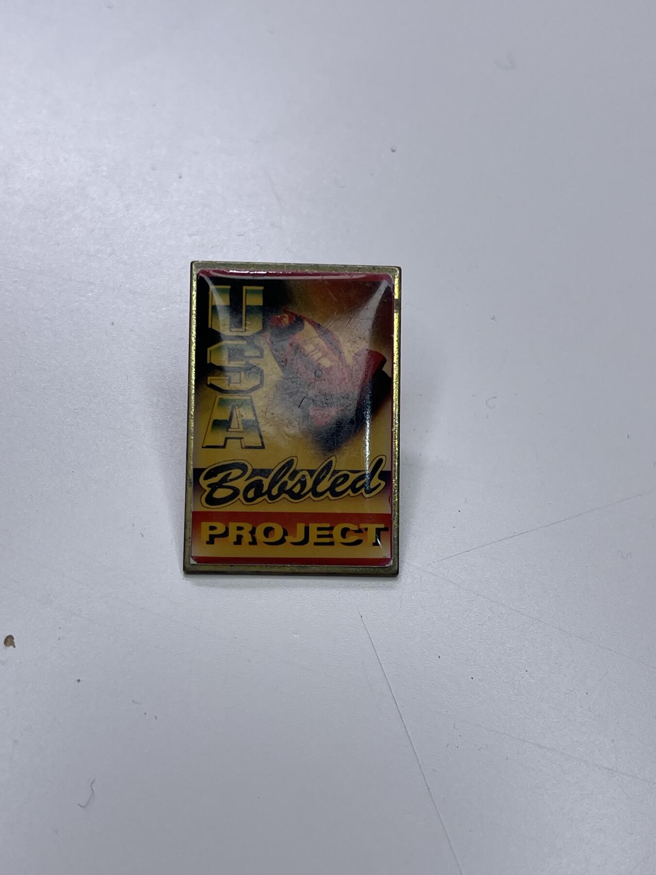 新时代收藏徽章红藏拍卖(第二十九场)  徽章纸品证书杂项 美国赛车组织徽章