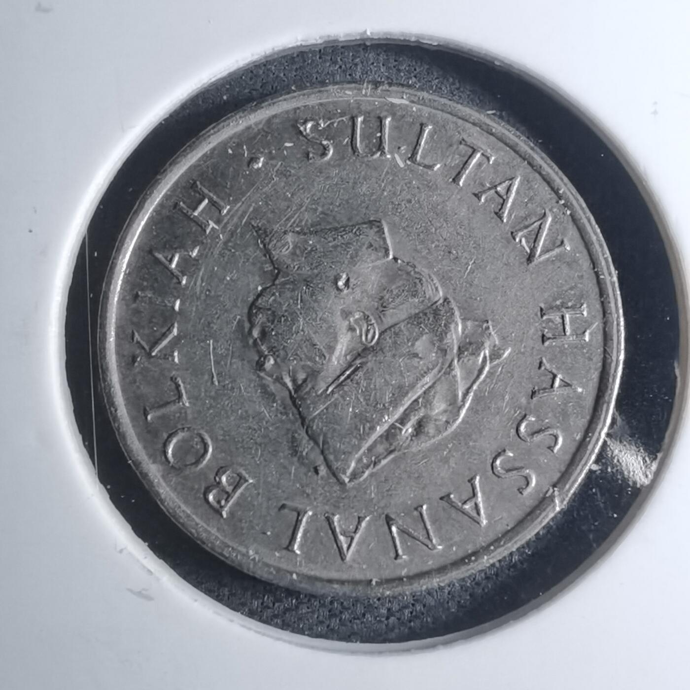 沼泽如烟--第945场 文莱1992年10分