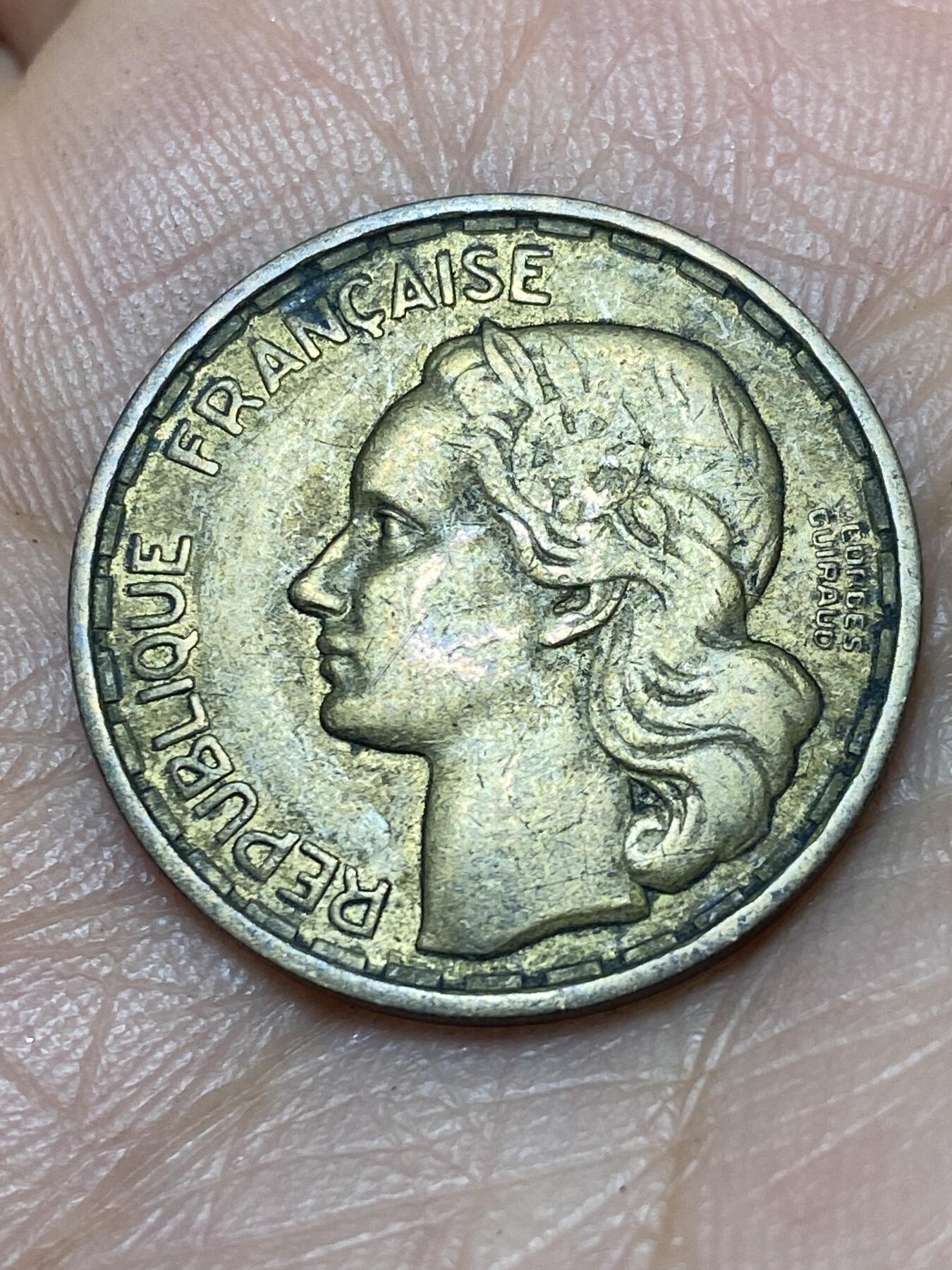 2025年第一百四十场(总第一百六十六场）外国好品散币场(免佣金) 少见–法兰西第四共和国1950单年份20法郎(头像后双排字)