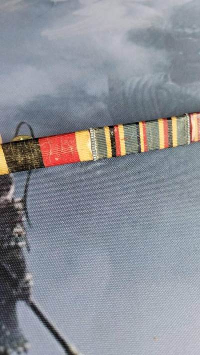 嘉宝良覃世界勋赏第20期拍卖 美国二战三连略章