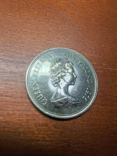 长老汇蛇年精选第八十七场拍卖 - 1975 毛里求斯蓝色燕尾蝶25卢比镀金银币，25.50克500银，偏色