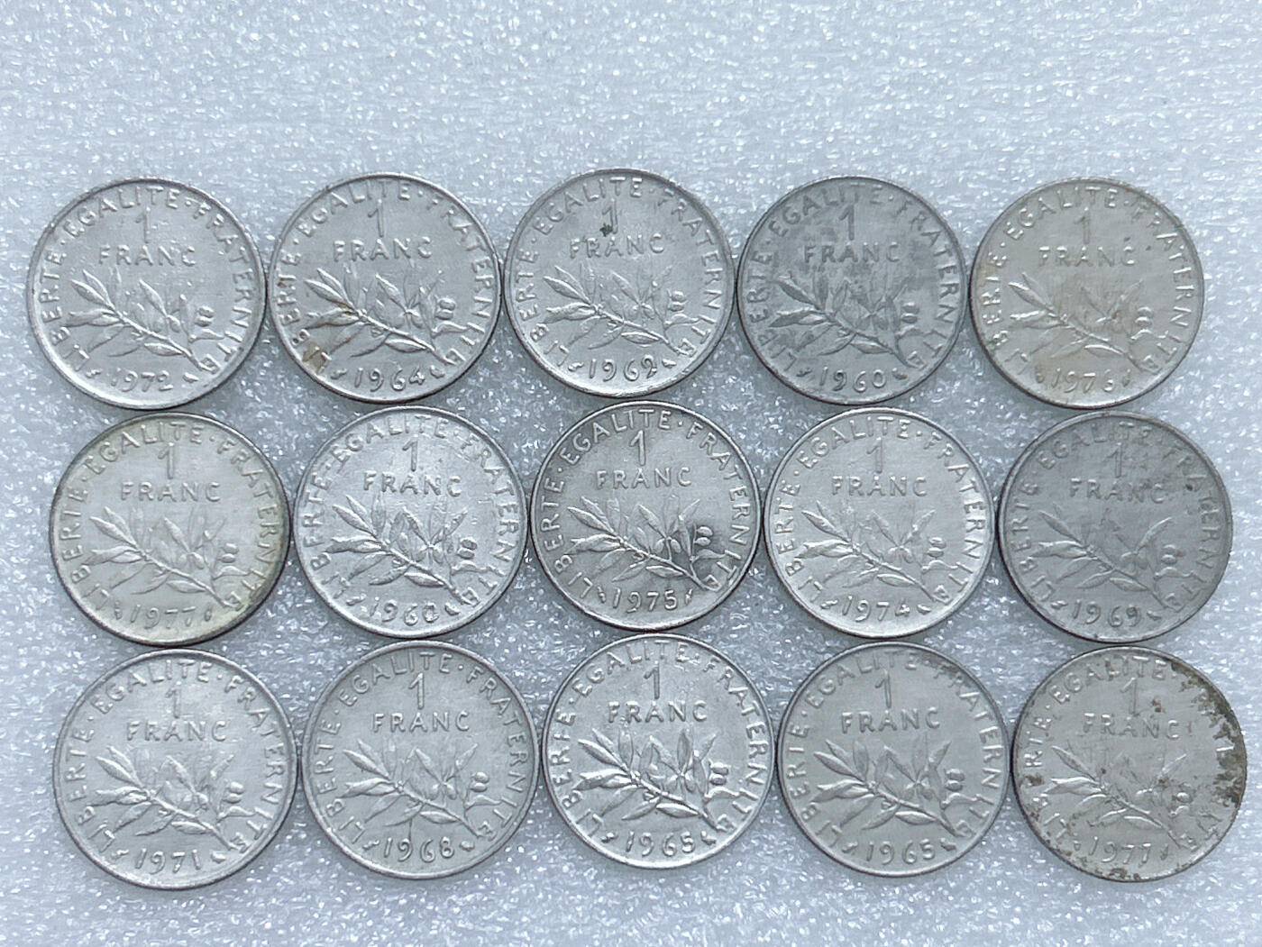 第一海外回流一元起拍收藏 散集专场  第282期 法国1法郎硬币 15枚