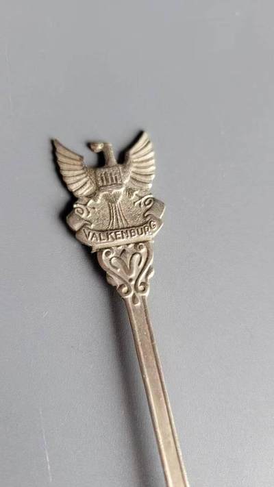 嘉宝良覃世界勋赏第20期拍卖 - 荷兰法尔肯堡纪念镀银勺