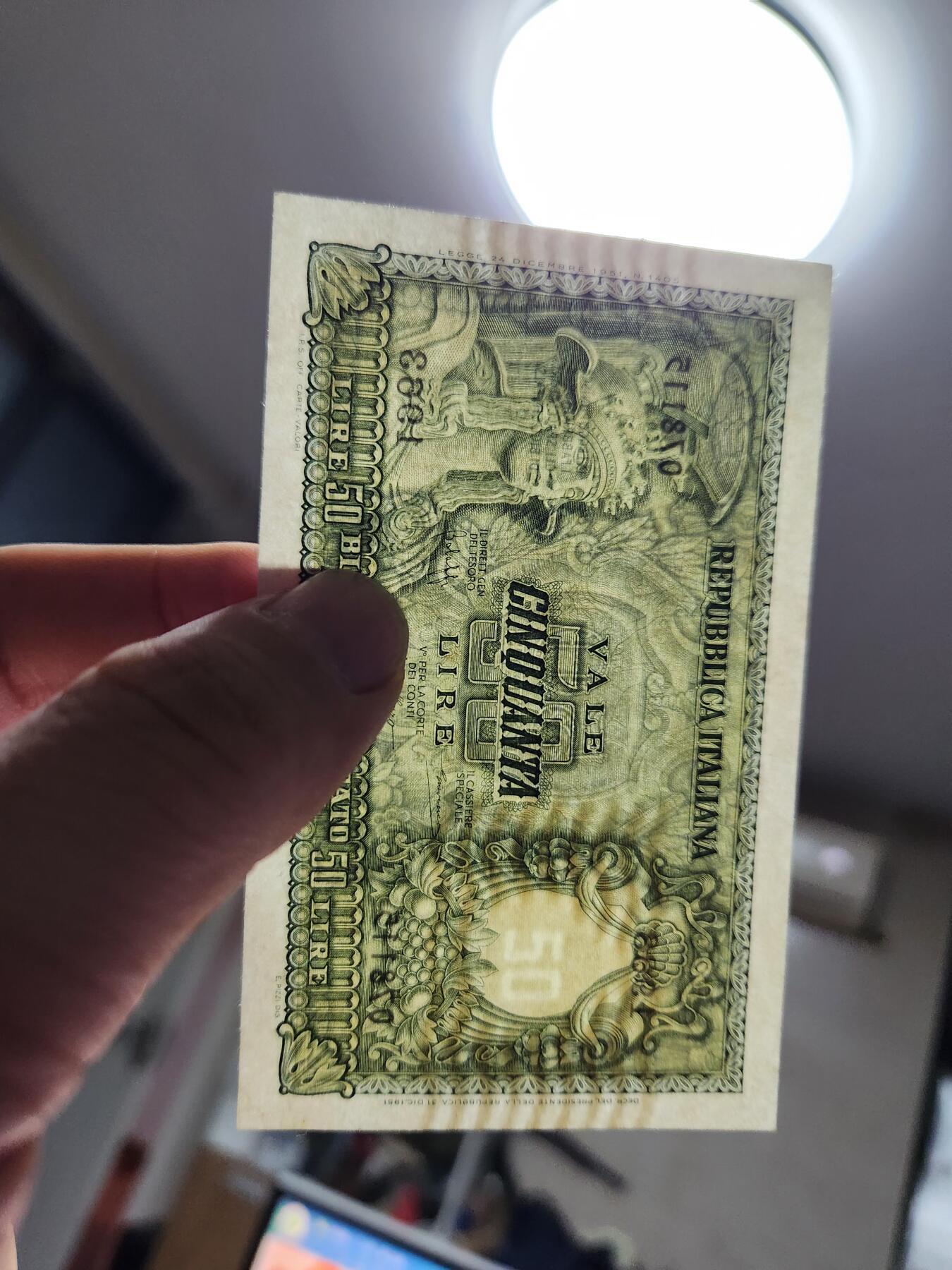 12月24号晚上8点 外国纸币自动截拍第76场