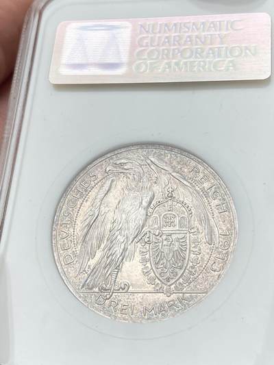 万国钱币拍卖第058期（万国新年大拍） NGC PF66 1913巴伐利亚路德维希三世3马克银样币 卡尔哥茨作品 罕见银质版 镜面喷砂天鹅绒彩 NGC老白盒状态舒适 一步到位的GEM品相