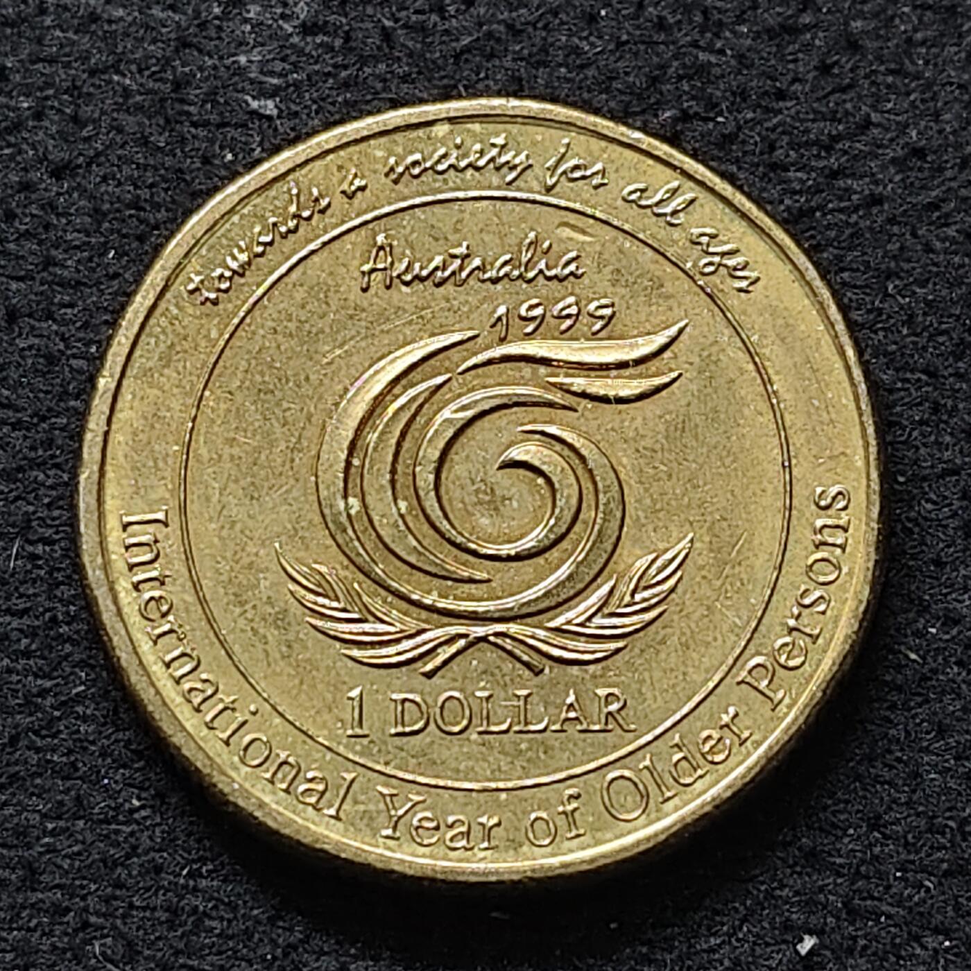 【全场包邮】纯粹捡漏拍488场（免费代拍第25场） 澳大利亚1999年1元国际老人年纪念币
