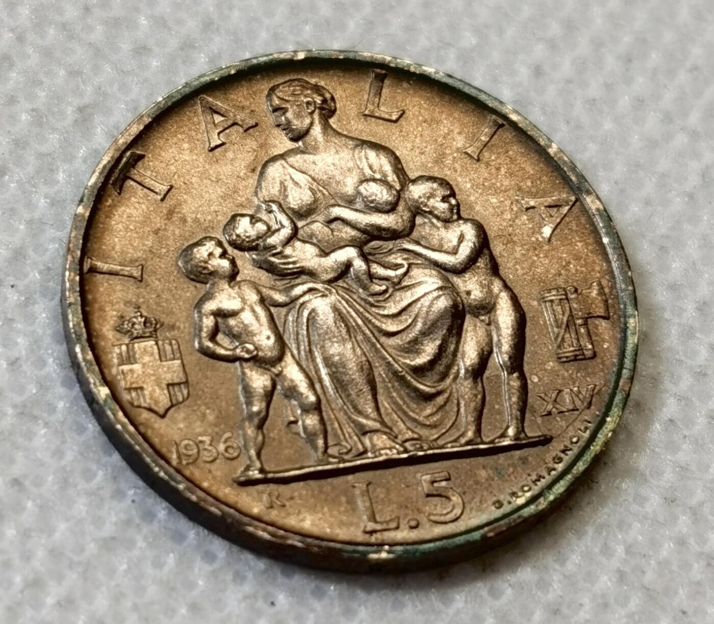 甄臻铺-世界币章拍卖（第45期）精品场拍品征集中，送拍享返佣金等优惠多多