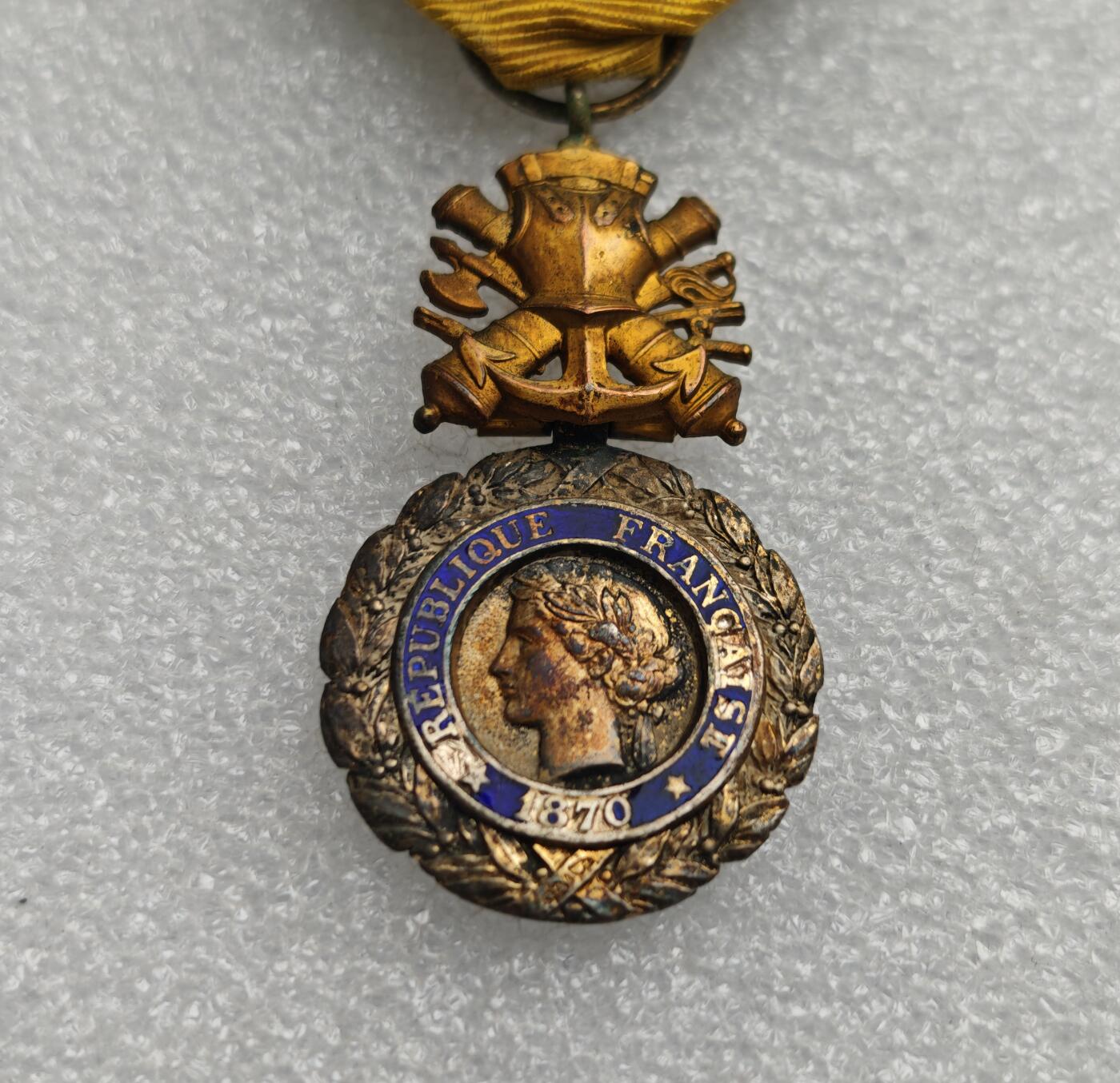 瓶子🏺第222期拍卖会  法国第三共和国军事功绩勋章 丰饶角银标 19.4克