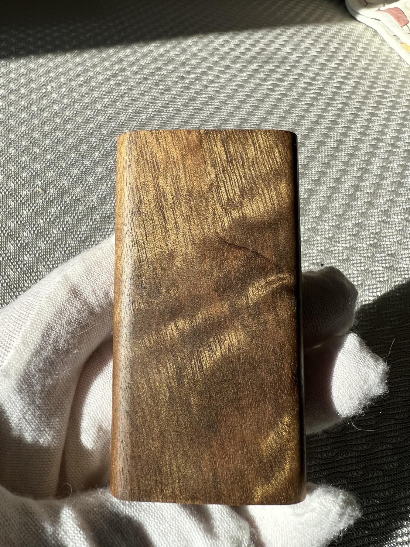 零元拍：B06金丝楠牌子，香喷喷的小金砖，金光闪闪，75/40/12MM