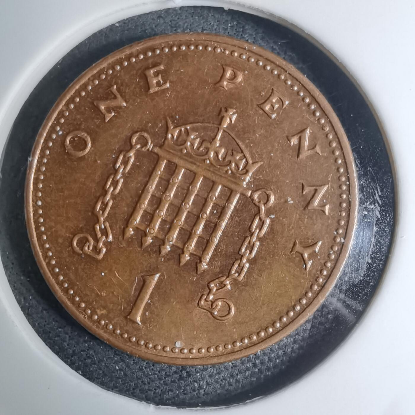 沼泽如烟--第945场 英国2002年1便士