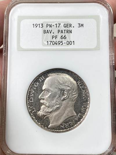 万国钱币拍卖第058期（万国新年大拍） - NGC PF66 1913巴伐利亚路德维希三世3马克银样币 卡尔哥茨作品 罕见银质版 镜面喷砂天鹅绒彩 NGC老白盒状态舒适 一步到位的GEM品相