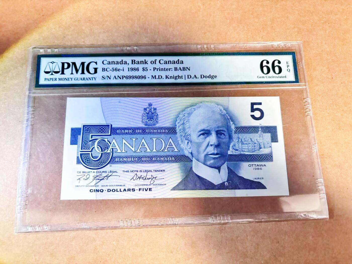 【Blue Auction】世界纸币精拍第768期——18级TOP拍卖/信誉/品质/专业/高效💫 【倒置号】加拿大 1986年5元 PMG66EPQ 