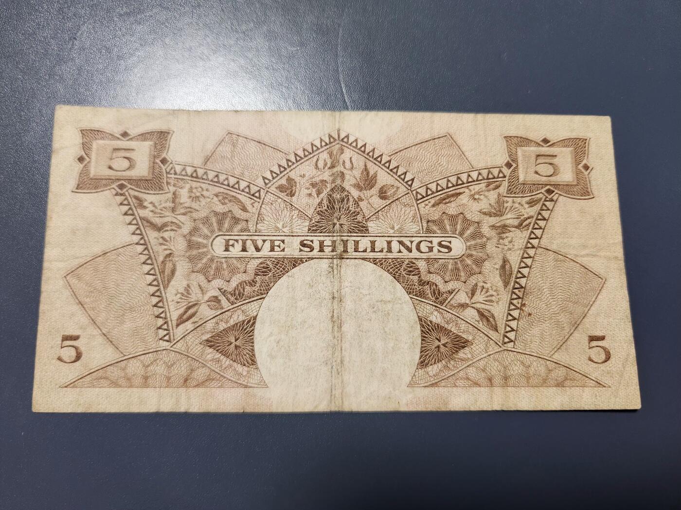 12月27号晚上8点 外国纸币自动截拍第77场 东非5先令原票稀少