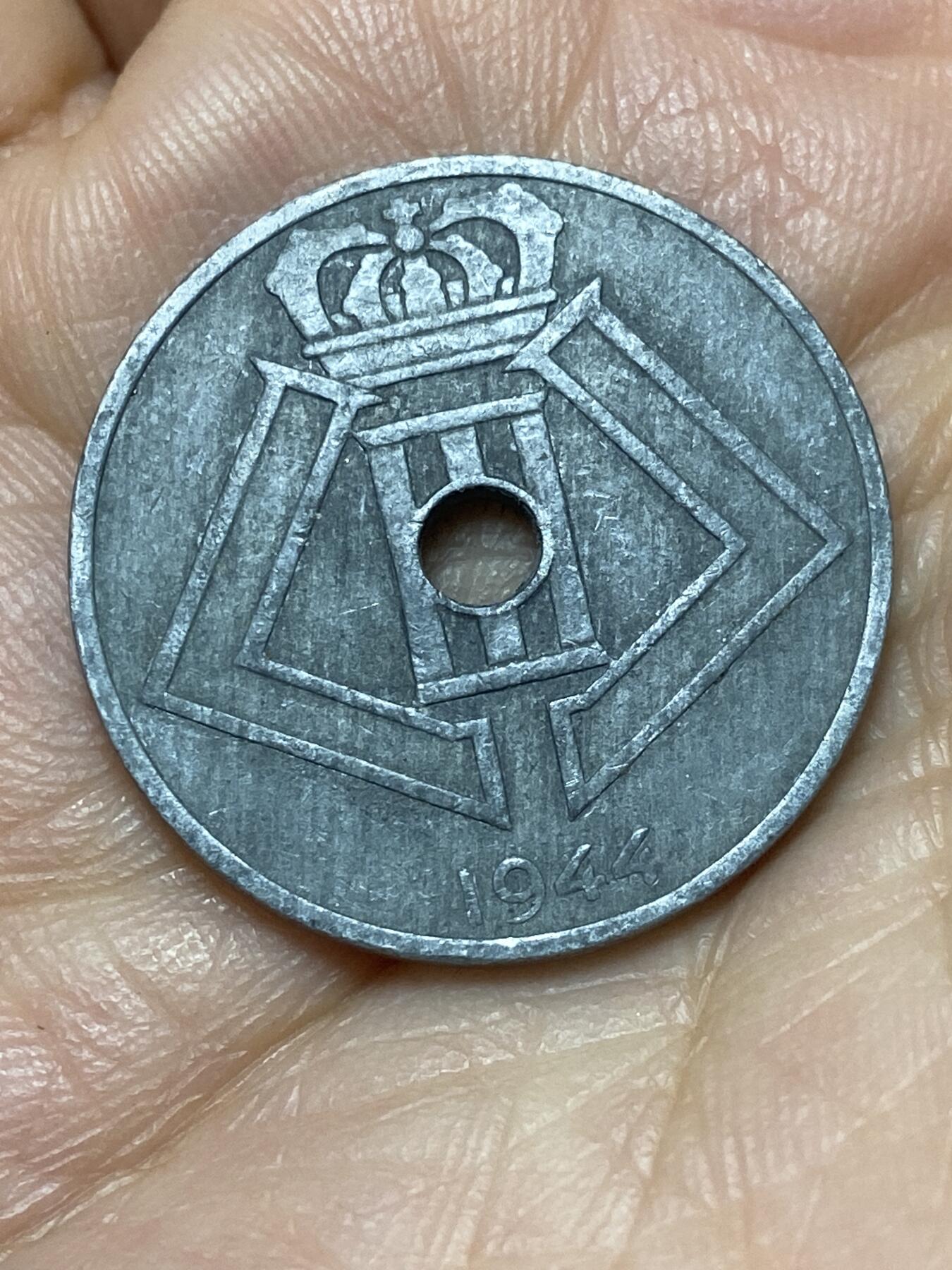 2025年第一百四十场(总第一百六十六场）外国好品散币场(免佣金)