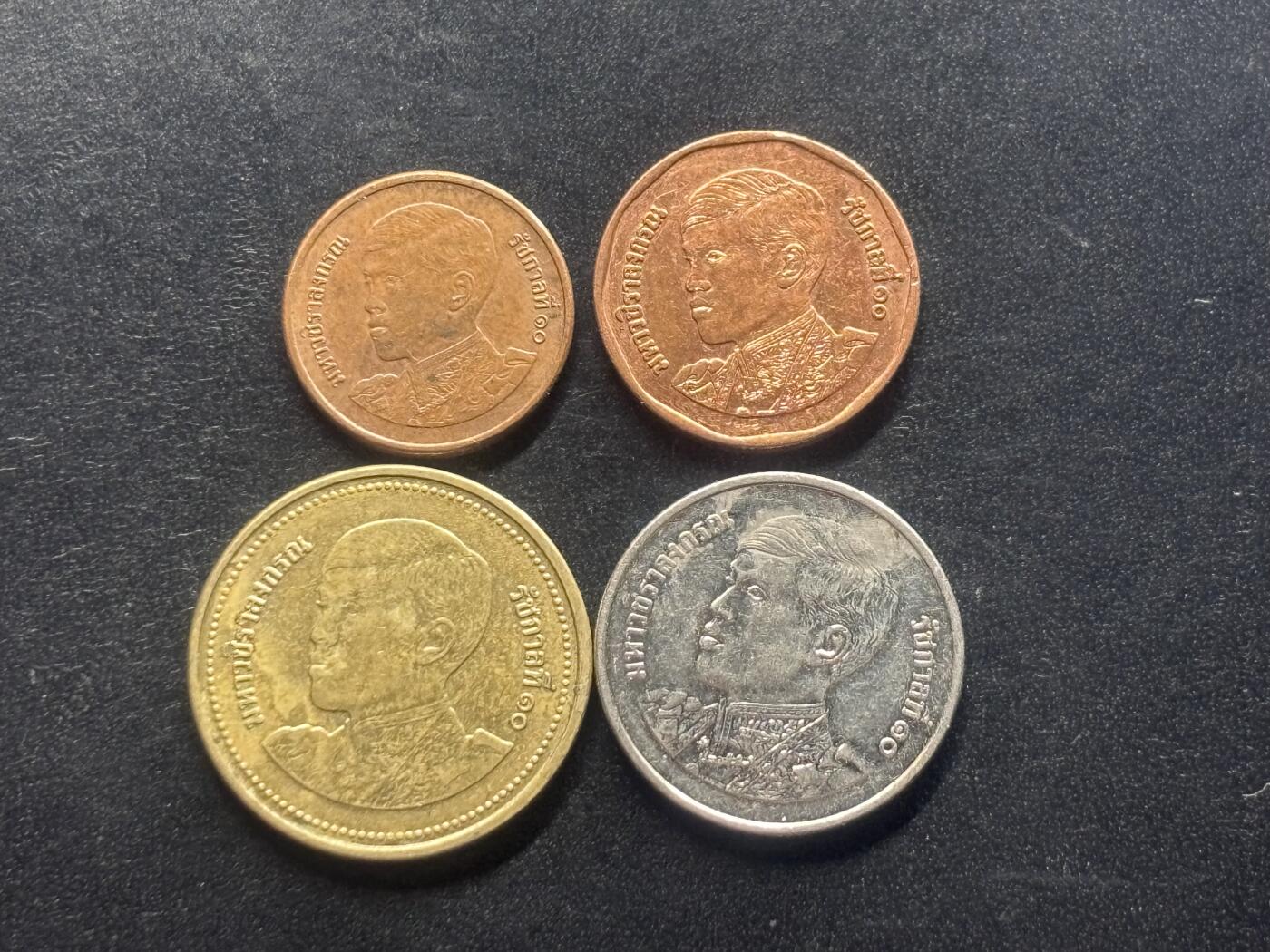 邮泉阁限时拍卖第三十八场 亚洲专场（硬币在国外。请付邮费6元。）