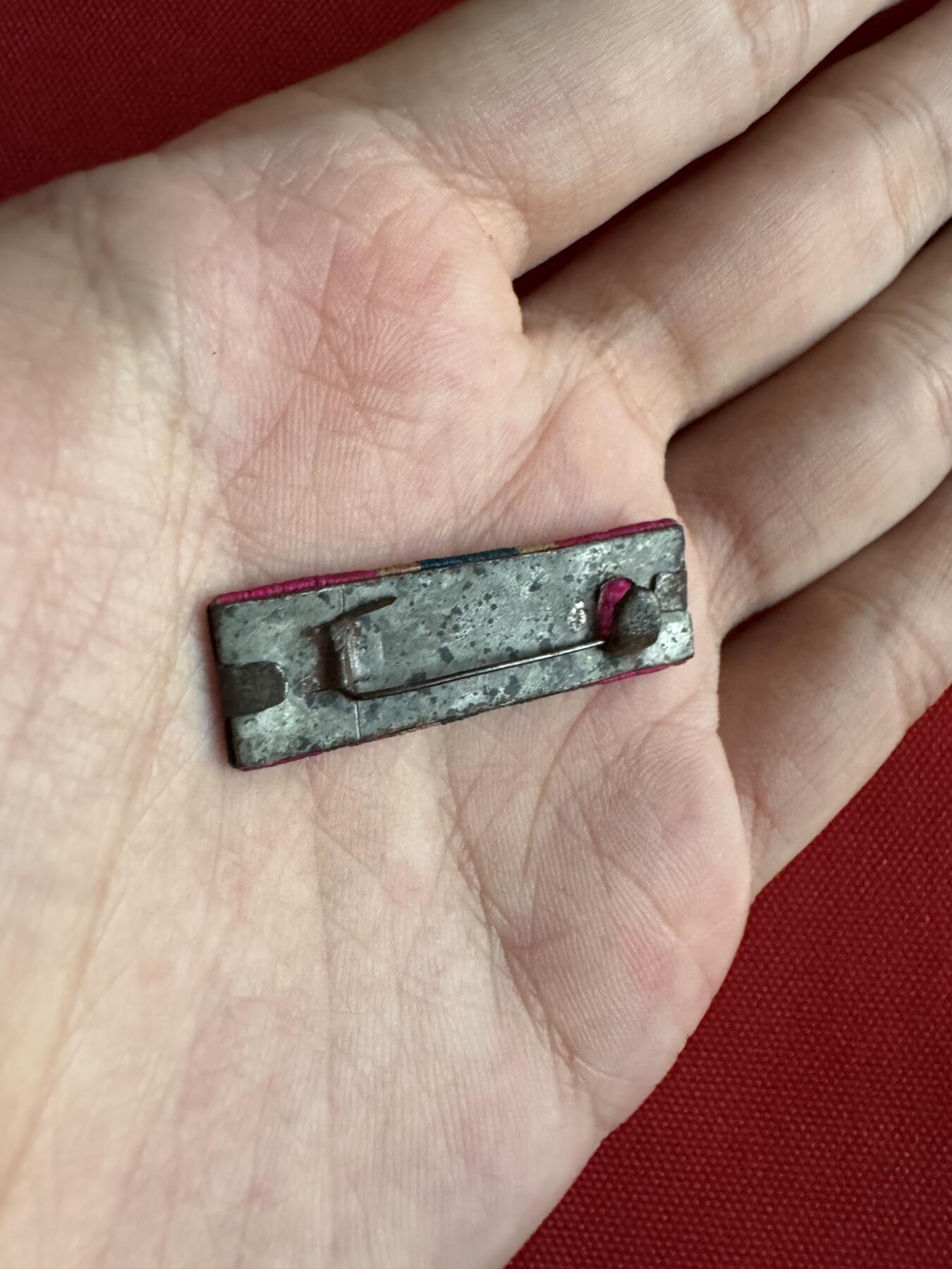 五哥徽章群   27号周六晚上八点4群联拍 略章