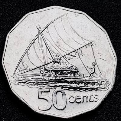 泉币菌-第155场-精品福利场 - 原光极美 土著帆船中年女王 斐济50分多边形镀镍钢硬币1992年 31.5mm13.4